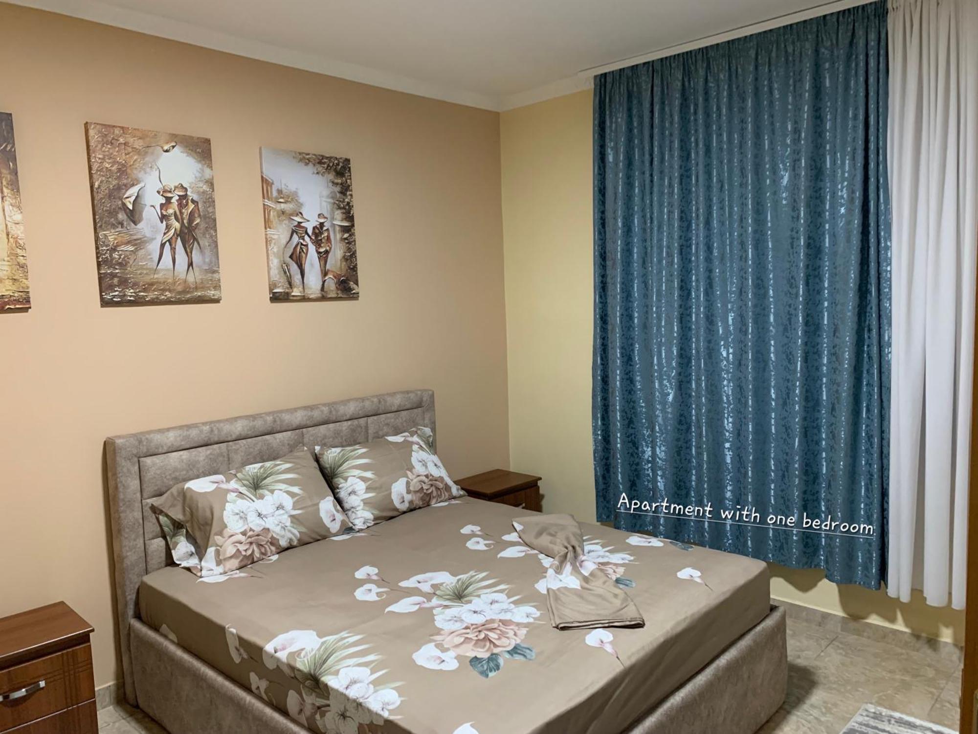 Vila Spaho Korce Exterior foto