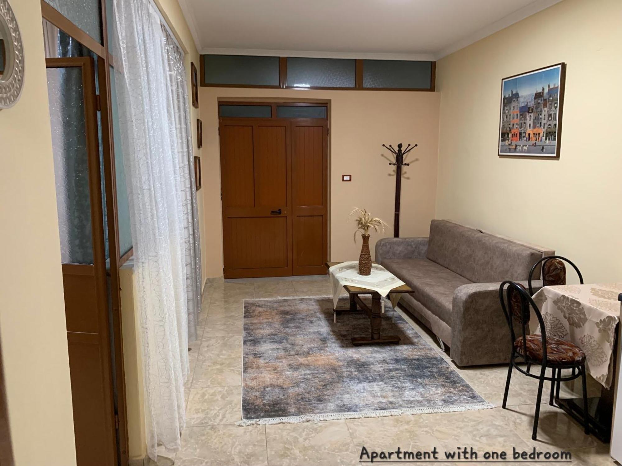 Vila Spaho Korce Exterior foto